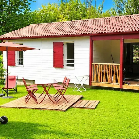 Habia Txikia 4 Pers, Neuf, Sur Hasparren, Calme, Avec Piscine Et Climatisation, Pays Basque * Hasparren